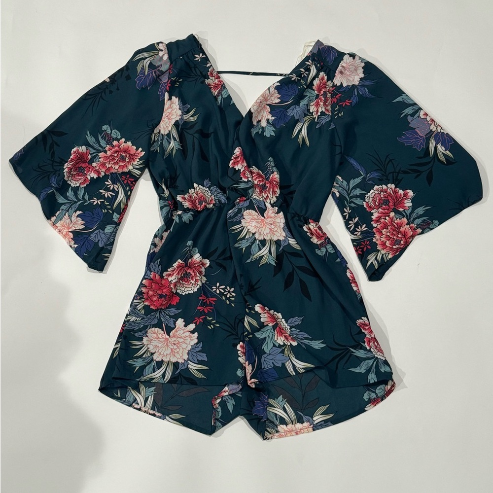 Charlotte Russe Floral Romper Size Medium